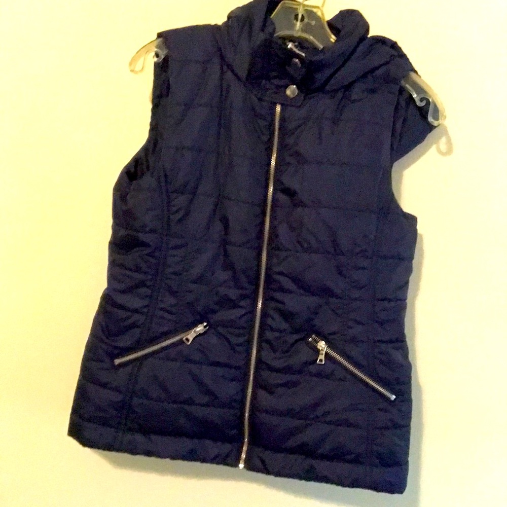 hooded  puffer vest